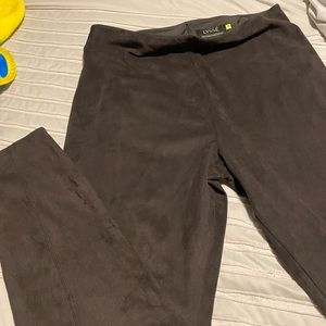 Lysse Plus Black Faux Suede Leggings NWOT